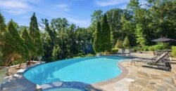 1425 Woodbury Drive, Liberty, MO 64068