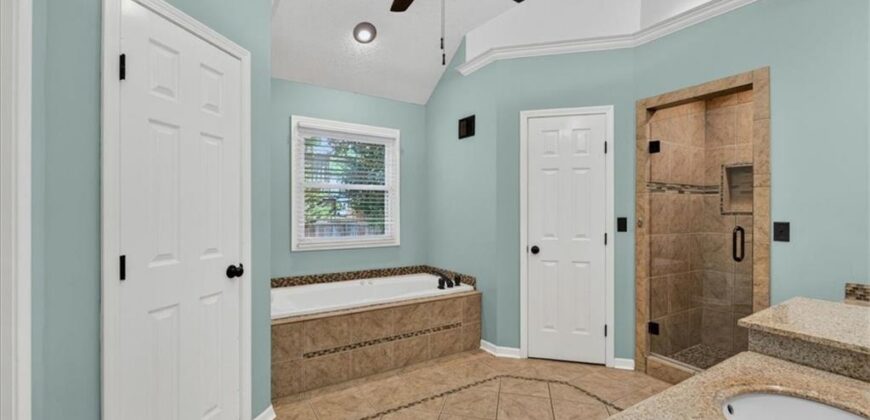 1608 NE 81st Street, Kansas City, MO 64118