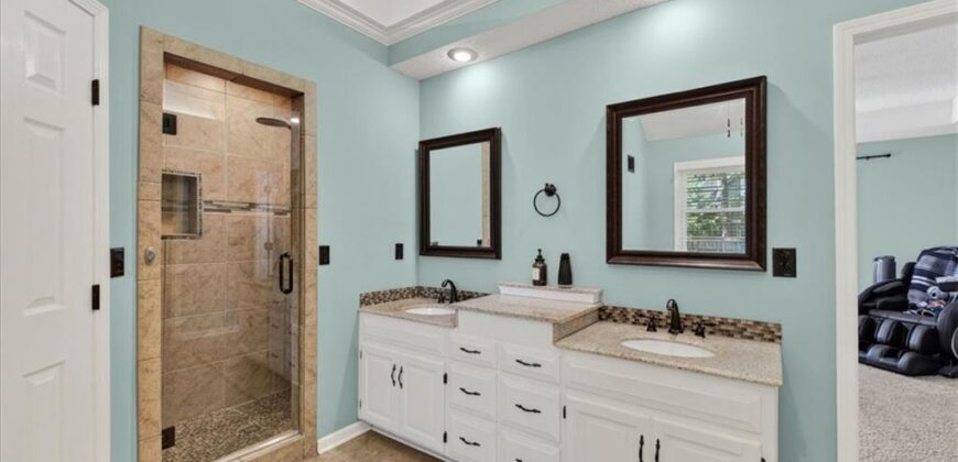 1608 NE 81st Street, Kansas City, MO 64118