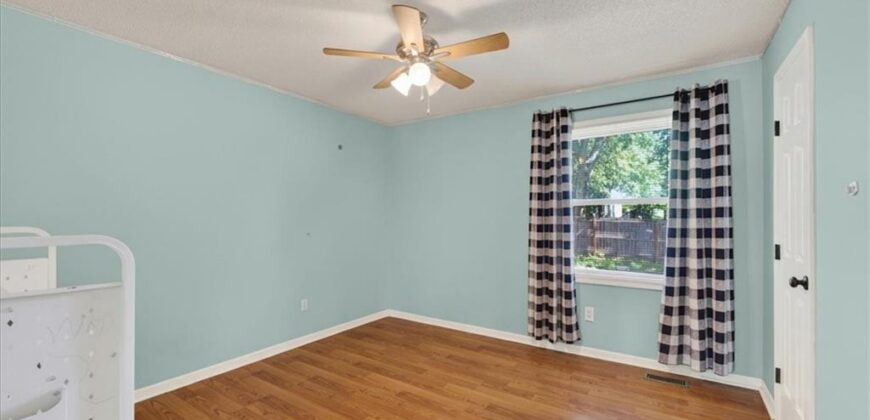 1608 NE 81st Street, Kansas City, MO 64118