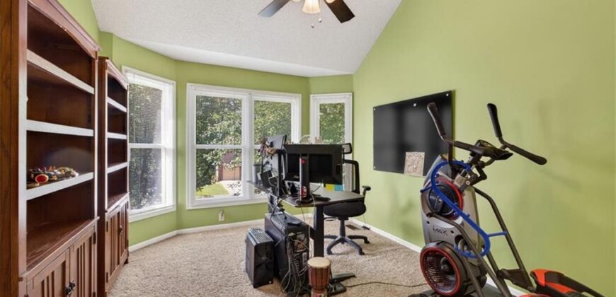 1608 NE 81st Street, Kansas City, MO 64118