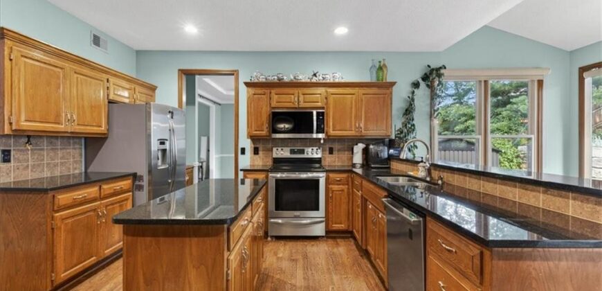 1608 NE 81st Street, Kansas City, MO 64118