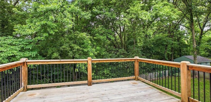 1310 Amesbury Avenue, Liberty, MO 64068