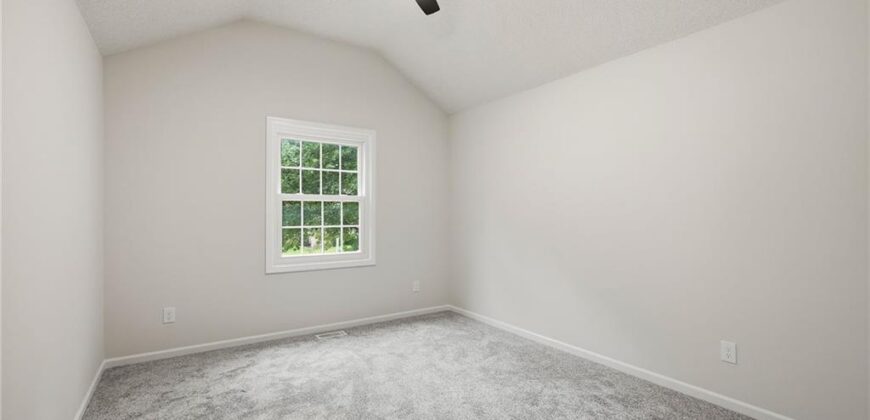 1310 Amesbury Avenue, Liberty, MO 64068