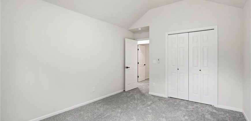 1310 Amesbury Avenue, Liberty, MO 64068