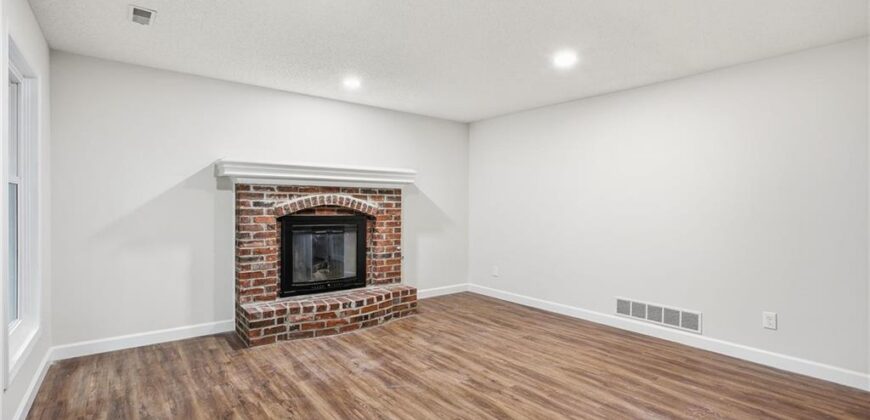 1310 Amesbury Avenue, Liberty, MO 64068