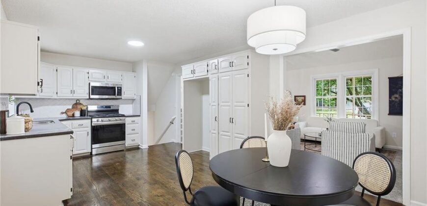 1310 Amesbury Avenue, Liberty, MO 64068