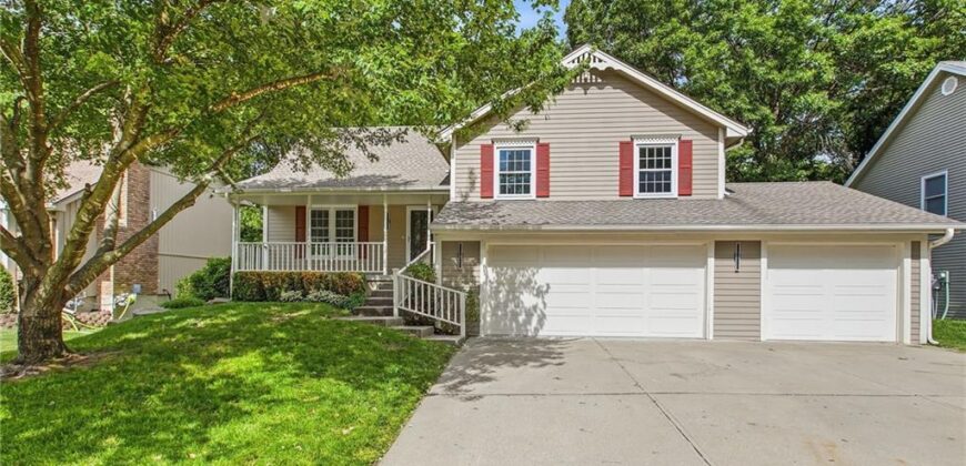 1310 Amesbury Avenue, Liberty, MO 64068