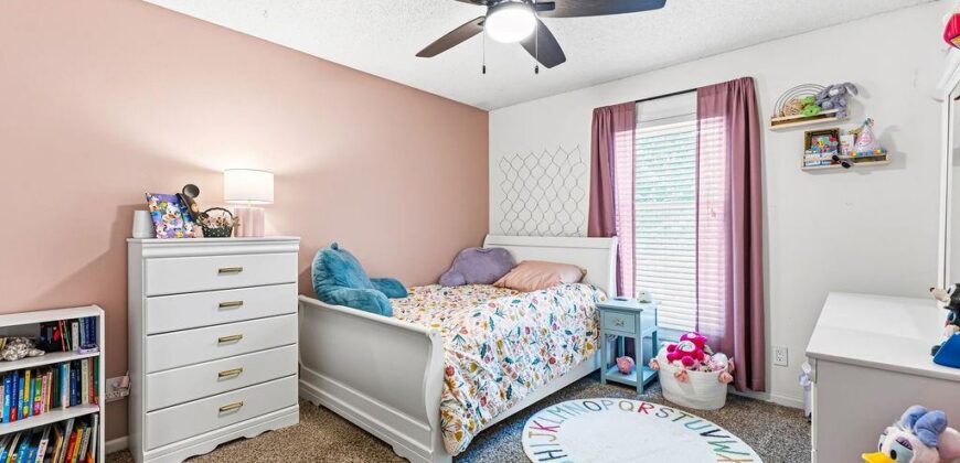 1802 Regency Drive, Kearney, MO 64060