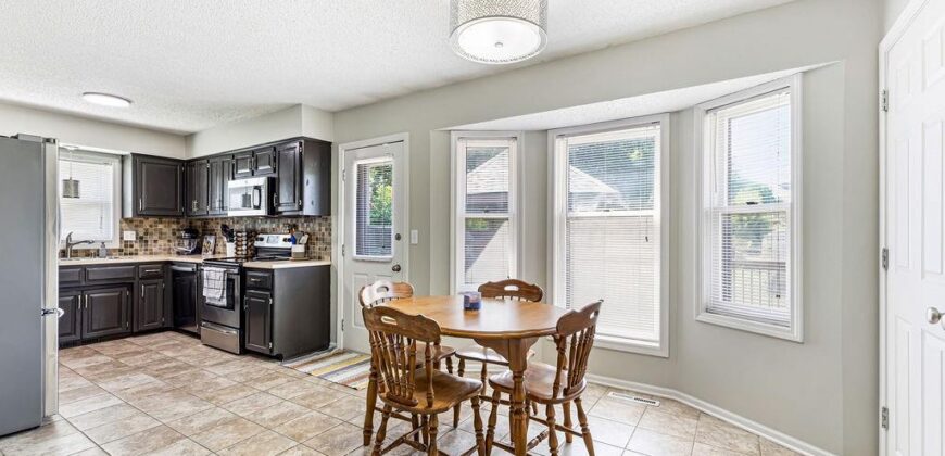 1802 Regency Drive, Kearney, MO 64060