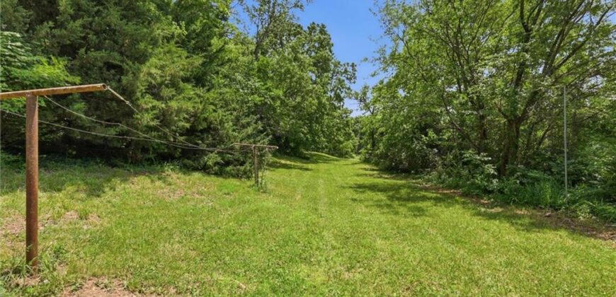 22465 Cogan Road, Rushville, MO 64484