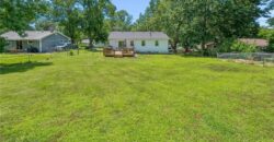 809 Lindenwood Lane, Liberty, MO 64068