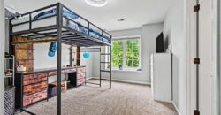 9009 N Kentucky Avenue, Kansas City, MO 64157