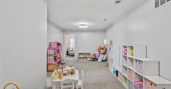 13365 NW 72nd Street, Parkville, MO 64152