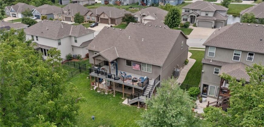 13365 NW 72nd Street, Parkville, MO 64152