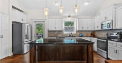 13365 NW 72nd Street, Parkville, MO 64152