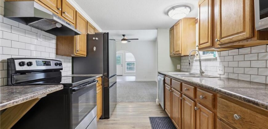 510 Lindberg Drive, Kansas City, MO 64118