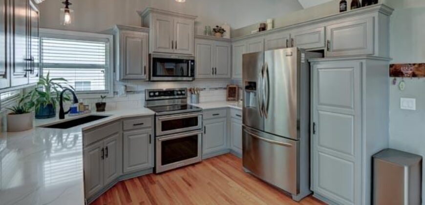 1400 Fox Run Trail, Platte City, MO 64079