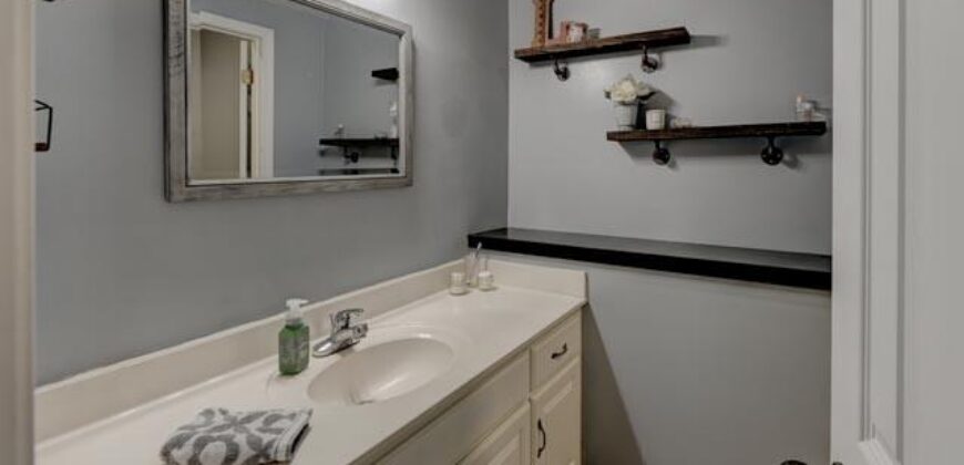 1400 Fox Run Trail, Platte City, MO 64079