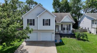 1400 Fox Run Trail, Platte City, MO 64079