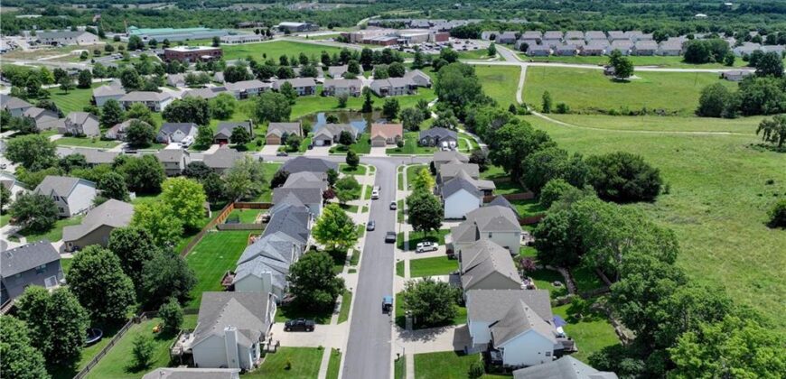 1400 Fox Run Trail, Platte City, MO 64079