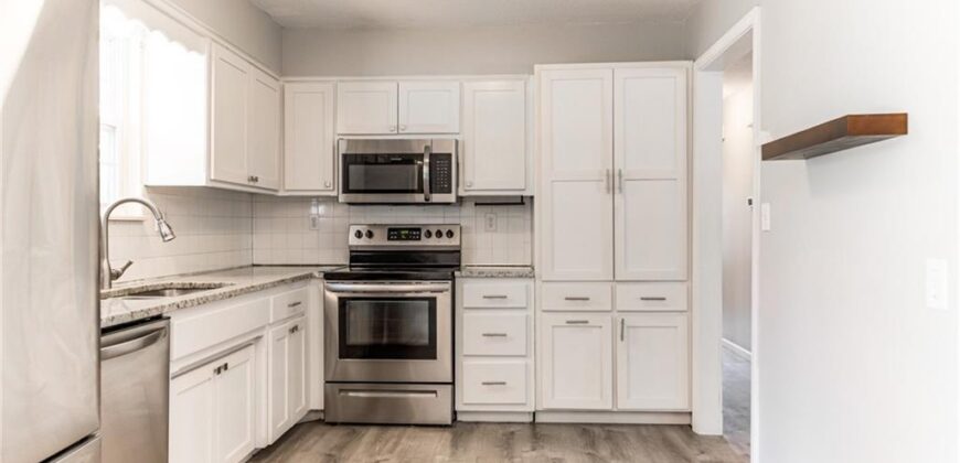 9404 NW 59th Terrace, Parkville, MO 64152