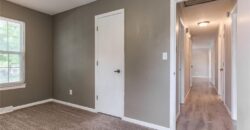 9404 NW 59th Terrace, Parkville, MO 64152
