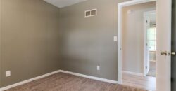 9404 NW 59th Terrace, Parkville, MO 64152