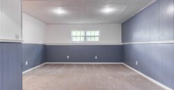 9404 NW 59th Terrace, Parkville, MO 64152