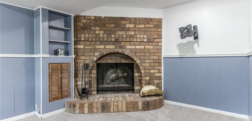 9404 NW 59th Terrace, Parkville, MO 64152