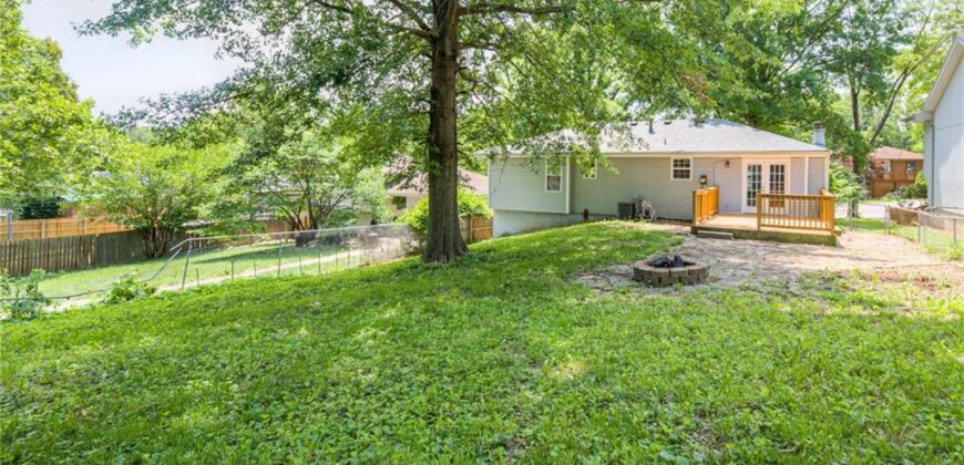 9404 NW 59th Terrace, Parkville, MO 64152