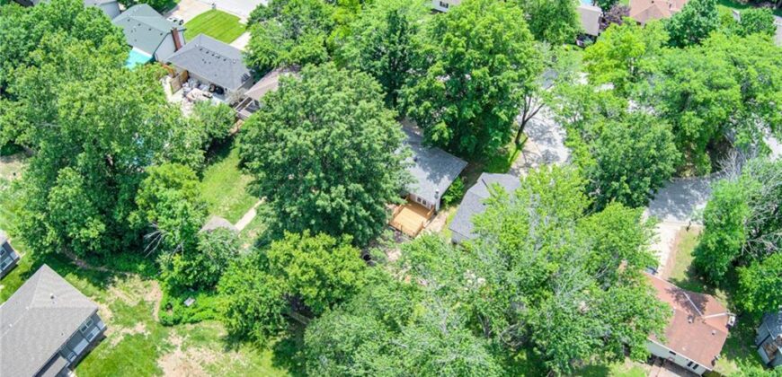 9404 NW 59th Terrace, Parkville, MO 64152