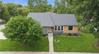 3800 NE Shady Lane Drive, Gladstone, MO 64119