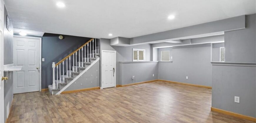 3800 NE Shady Lane Drive, Gladstone, MO 64119