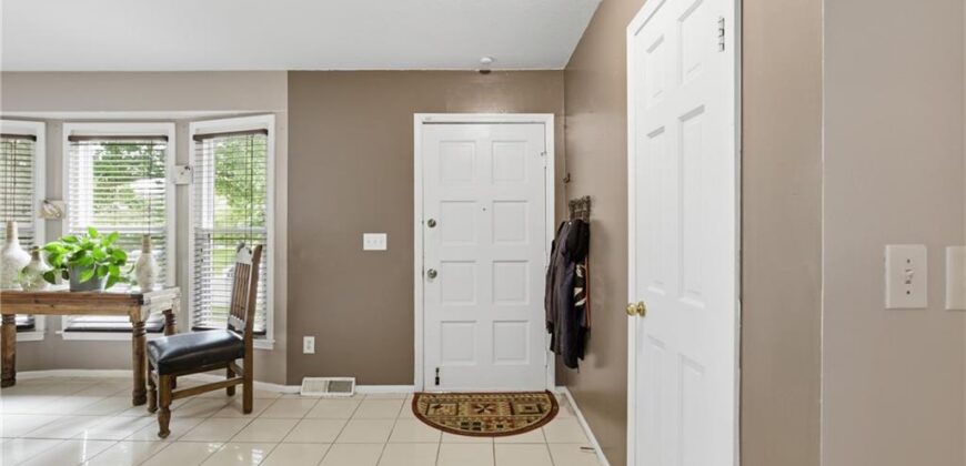 3800 NE Shady Lane Drive, Gladstone, MO 64119