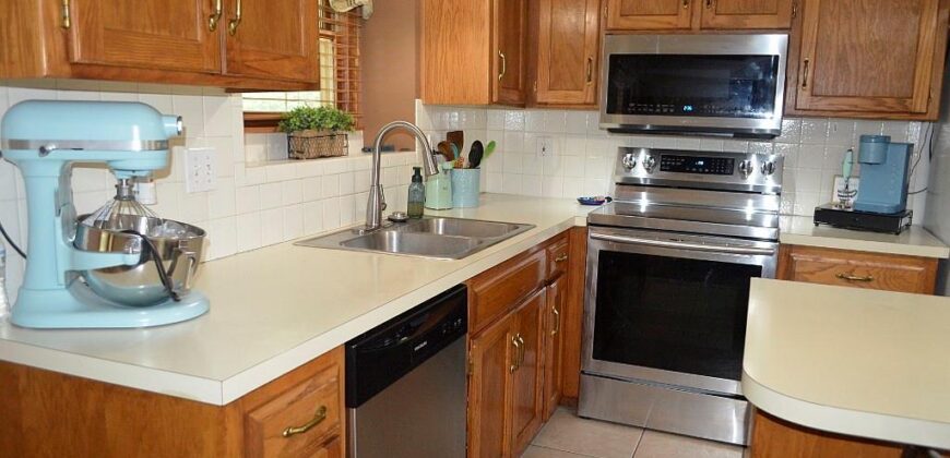 8513 NW 81st Terrace, Kansas City, MO 64152