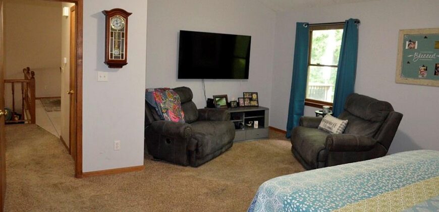 8513 NW 81st Terrace, Kansas City, MO 64152