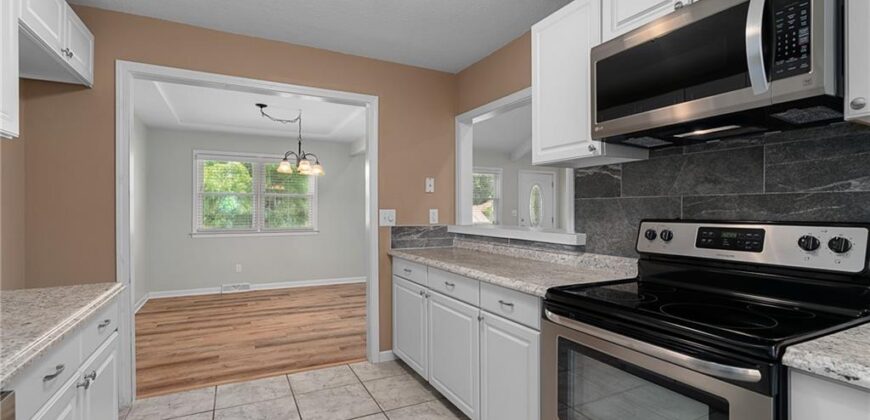 7401 NW 77th Street, Kansas City, MO 64152
