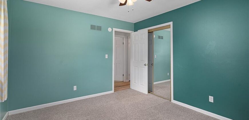 7401 NW 77th Street, Kansas City, MO 64152