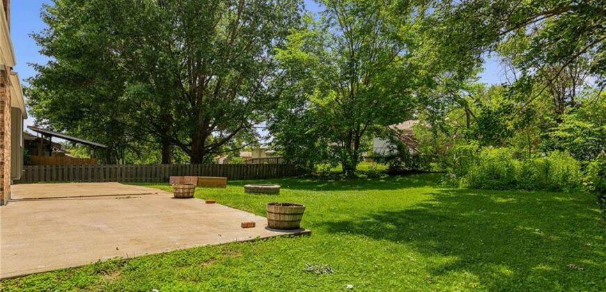7401 NW 77th Terrace, Kansas City, MO 64152