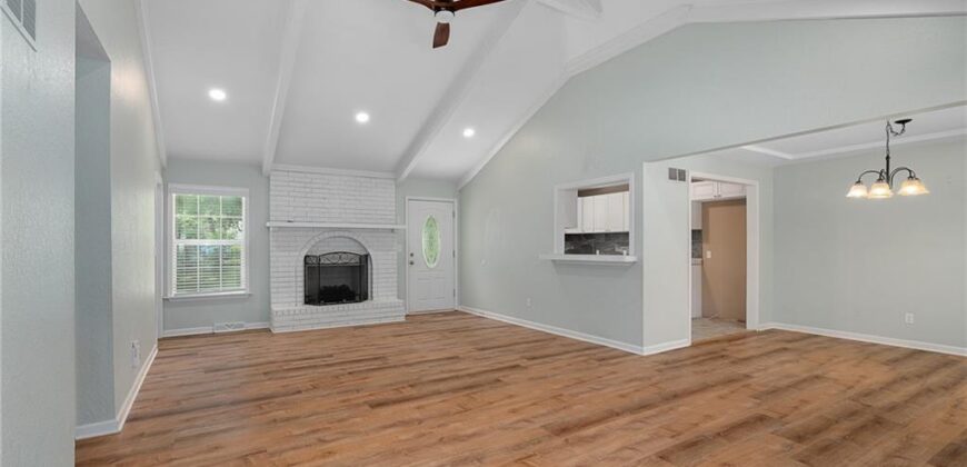 7401 NW 77th Terrace, Kansas City, MO 64152