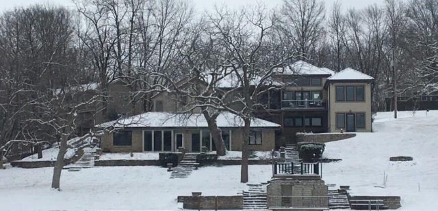 7810 NW Scenic Drive, Weatherby Lake, MO 64152