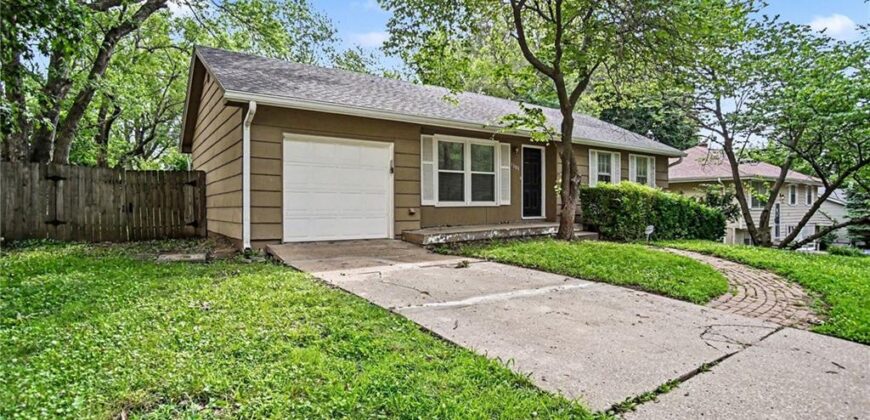1501 Johnston Street, Liberty, MO 64068
