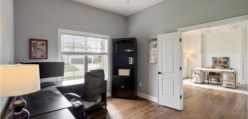 8905 N Donnelly Avenue, Kansas City, MO 64157