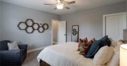 8905 N Donnelly Avenue, Kansas City, MO 64157