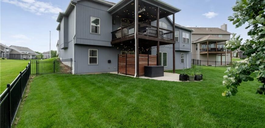 8905 N Donnelly Avenue, Kansas City, MO 64157