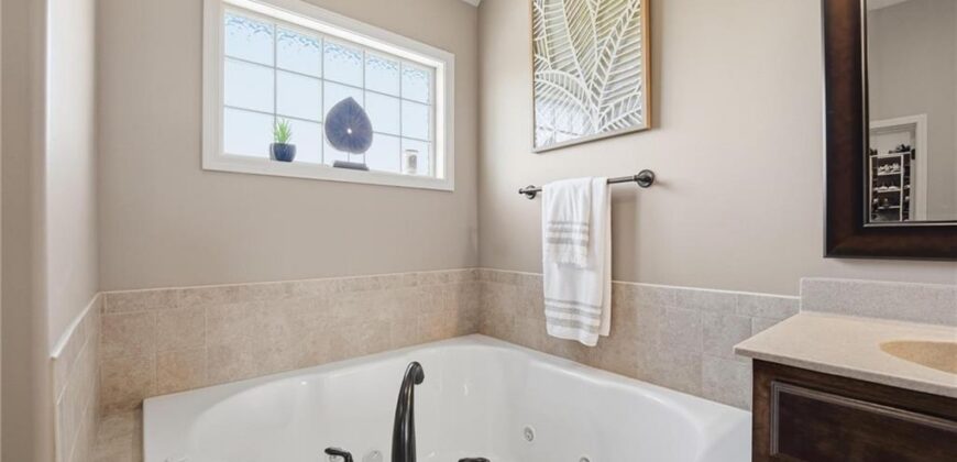 10365 N Skiles Court, Kansas City, MO 64157