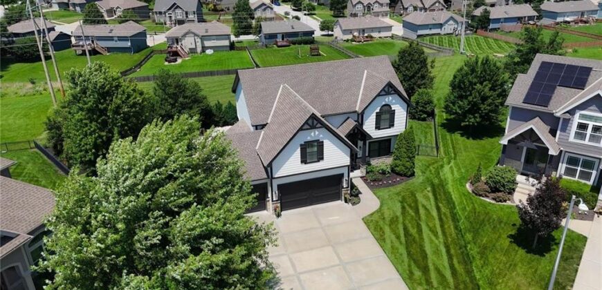 10365 N Skiles Court, Kansas City, MO 64157