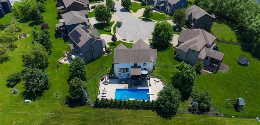 10365 N Skiles Court, Kansas City, MO 64157