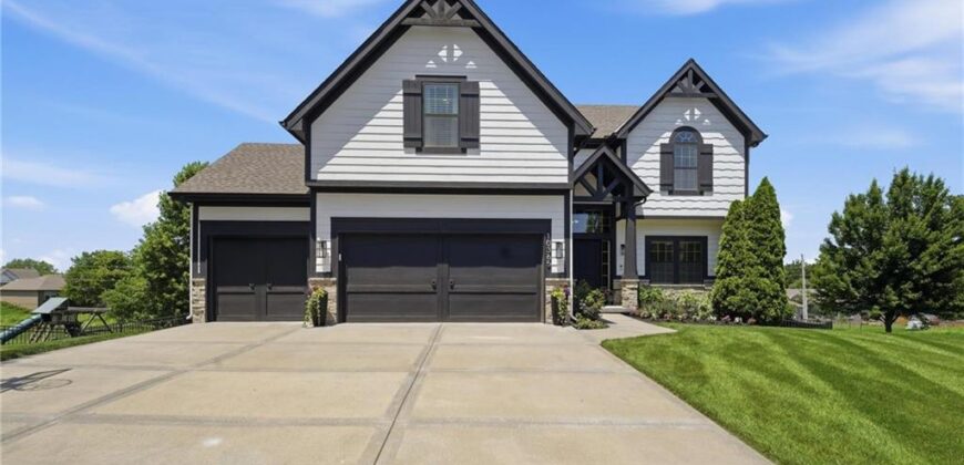 10365 N Skiles Court, Kansas City, MO 64157